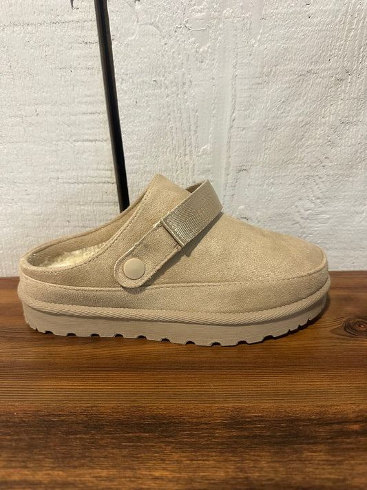 Faux Fur Lined Cozy Mule Slides