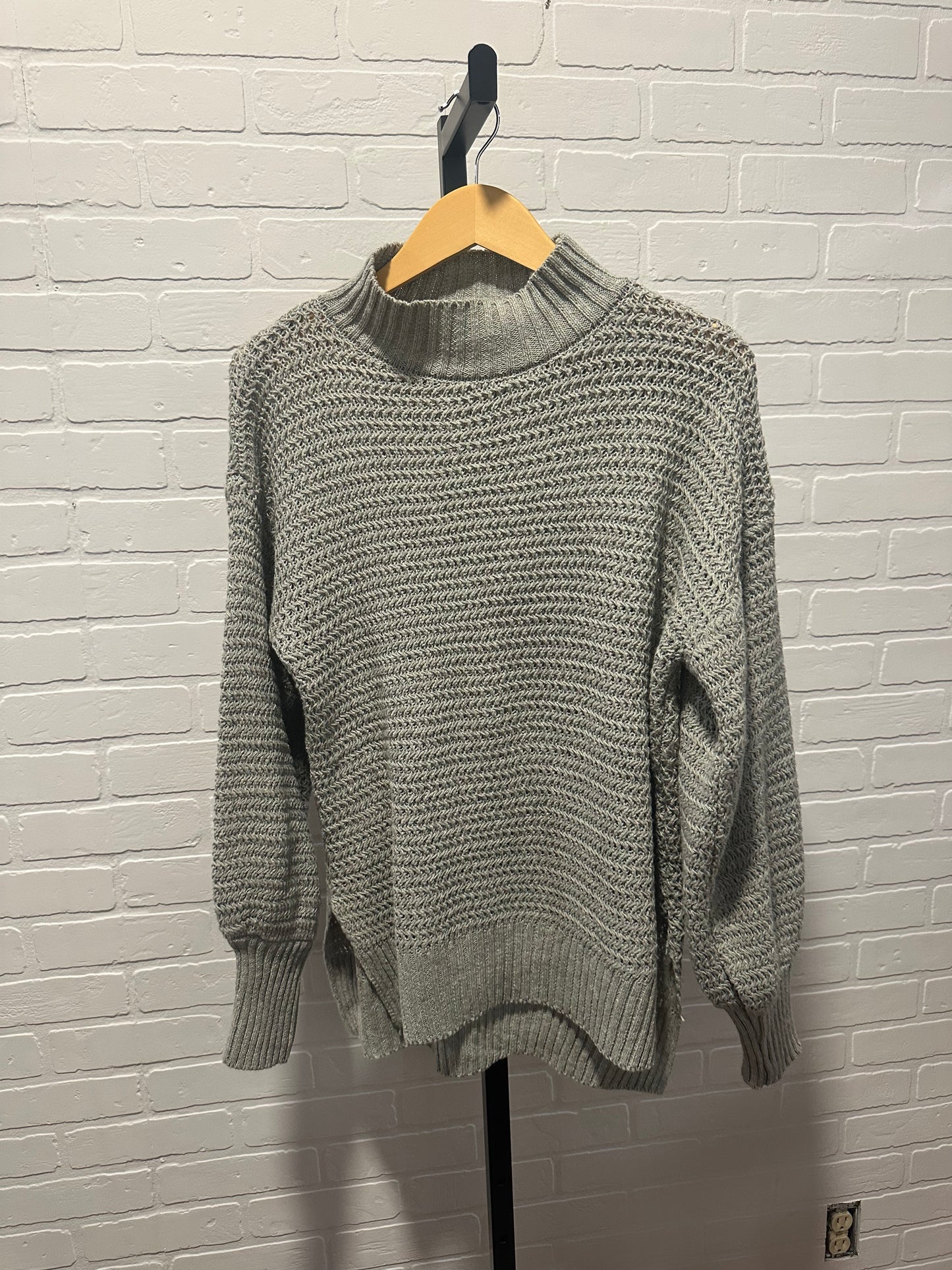 Solid Color Side Split Long Sleeve