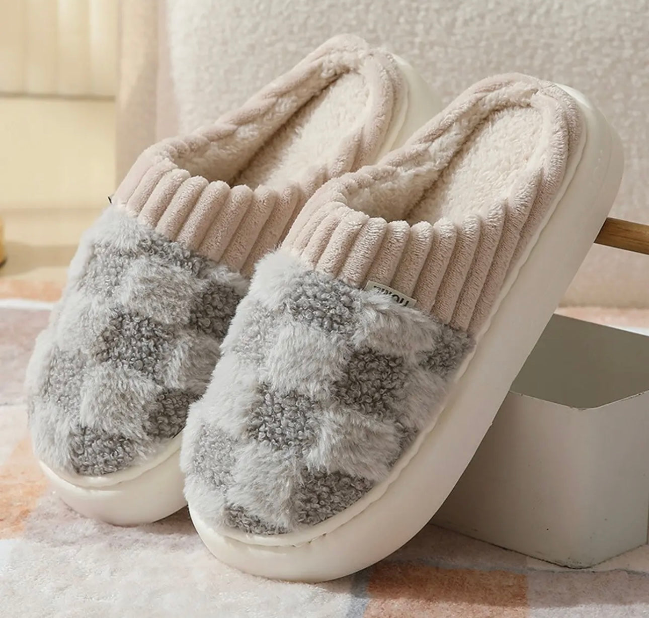 Checkered Fuzzy Warm Slippers