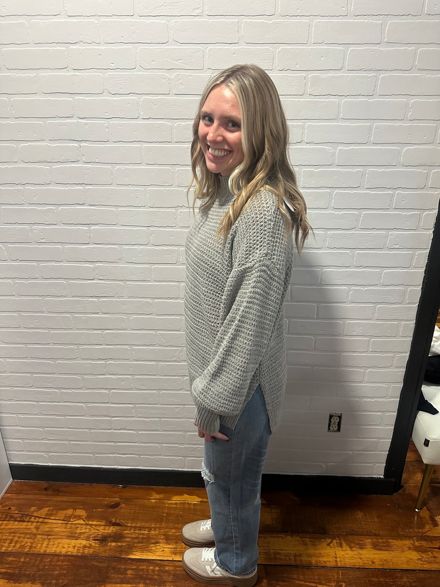 Solid Color Side Split Long Sleeve